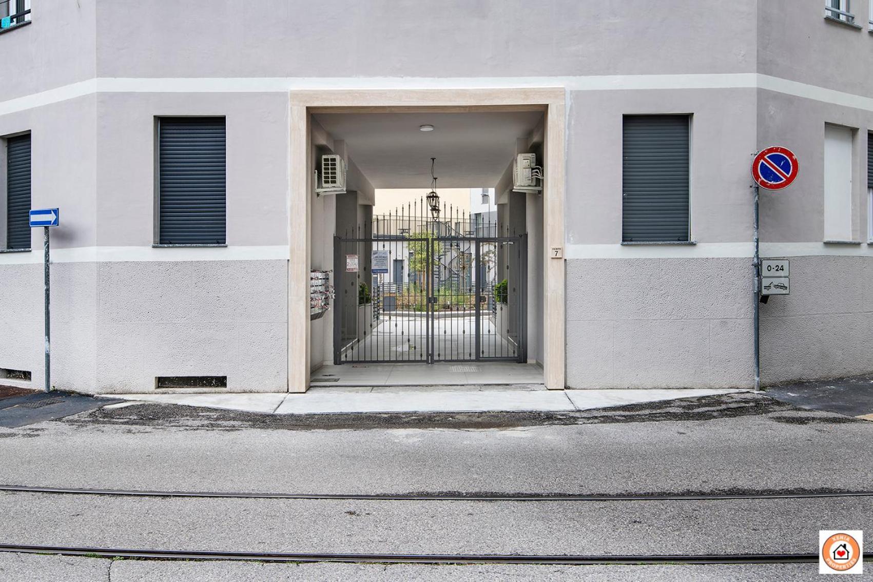 Borgo Milanese - Bocconi 15 Minuti公寓 外观 照片